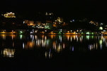 Nachts, ruhiges beleuchtetes Kotor in Montenegro