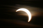 SOFI 12.8.26, 20.13 Uhr, der Mondschatten verlässt die Sonne langsam wieder